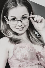 Private Escort Model Gladys in KOBLENZ over singles date for COB Cum on body or breasts - Directory