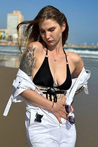 ESCORT DORGALI Patti Flirt Model woman looks man for amazing Sex Toys
